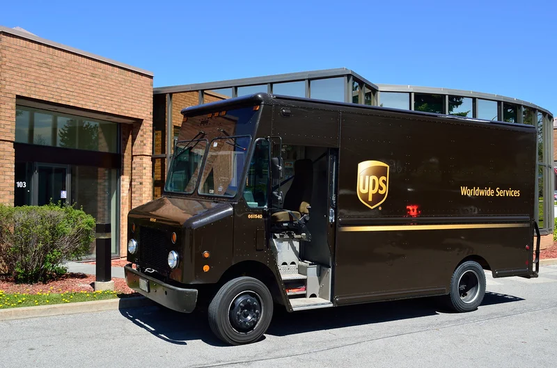 UPS Stock: What's Driving the Price Drop & Crash Fallout